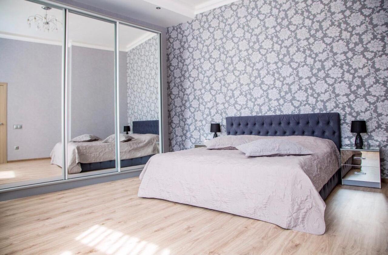 Apartment On Shota Rustaveli リヴィウ エクステリア 写真